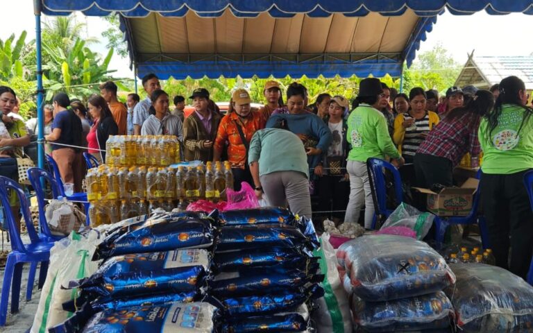 Pemkab Gumas Gelar Gerakan Pangan Murah di Mihing Raya, Sekda Tekankan Pentingnya Stabilitas Pangan