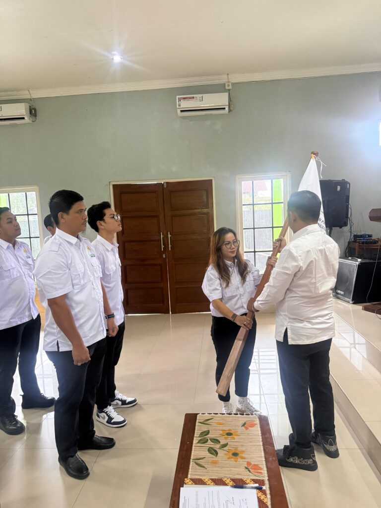 Vivi Anita Elka Resmi Nahkodai HIPMI Gunung Mas Periode 2026–2029