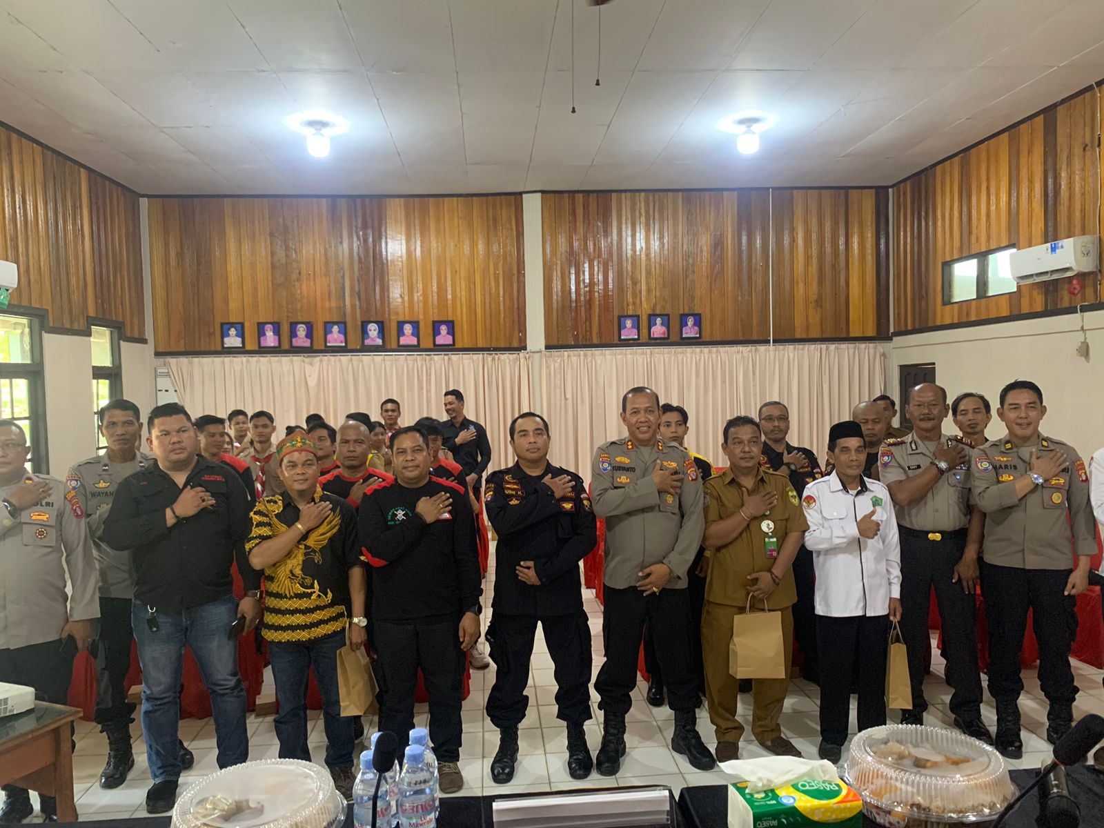Edukasi Kamtibmas Hingga Karhutla, Ditbinmas Polda Kalteng Sambangi Gunung Mas