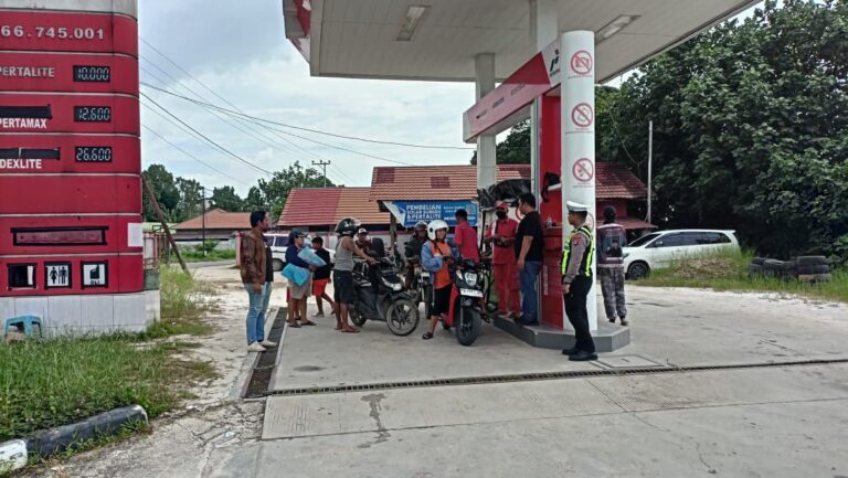 Polres Gunung Mas Tingkatkan Pengawasan SPBU dan Antrean BBM